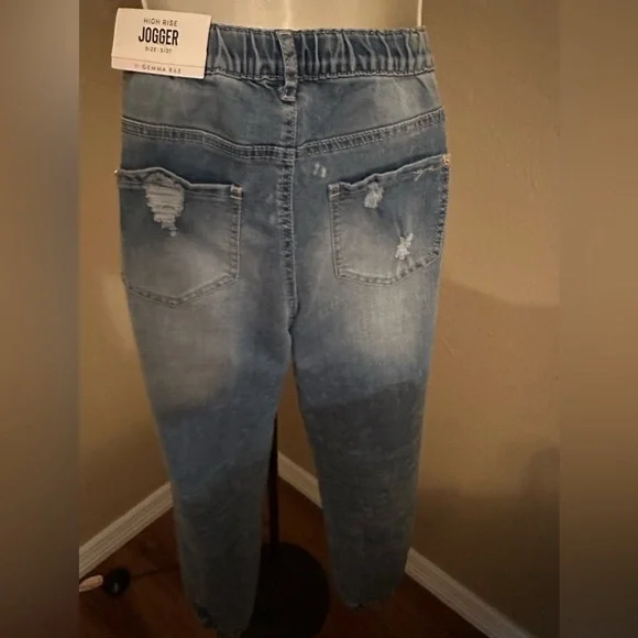 Gemma Rae jogger jeans - Picture 6 of 11